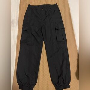 Women’s Black High Waisted Cargo Pants size L